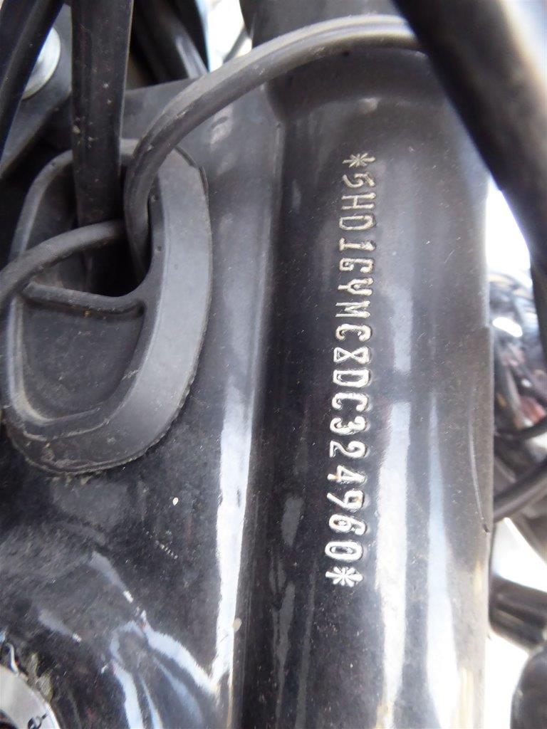 Máquinas de limpieza y material de oficina-8