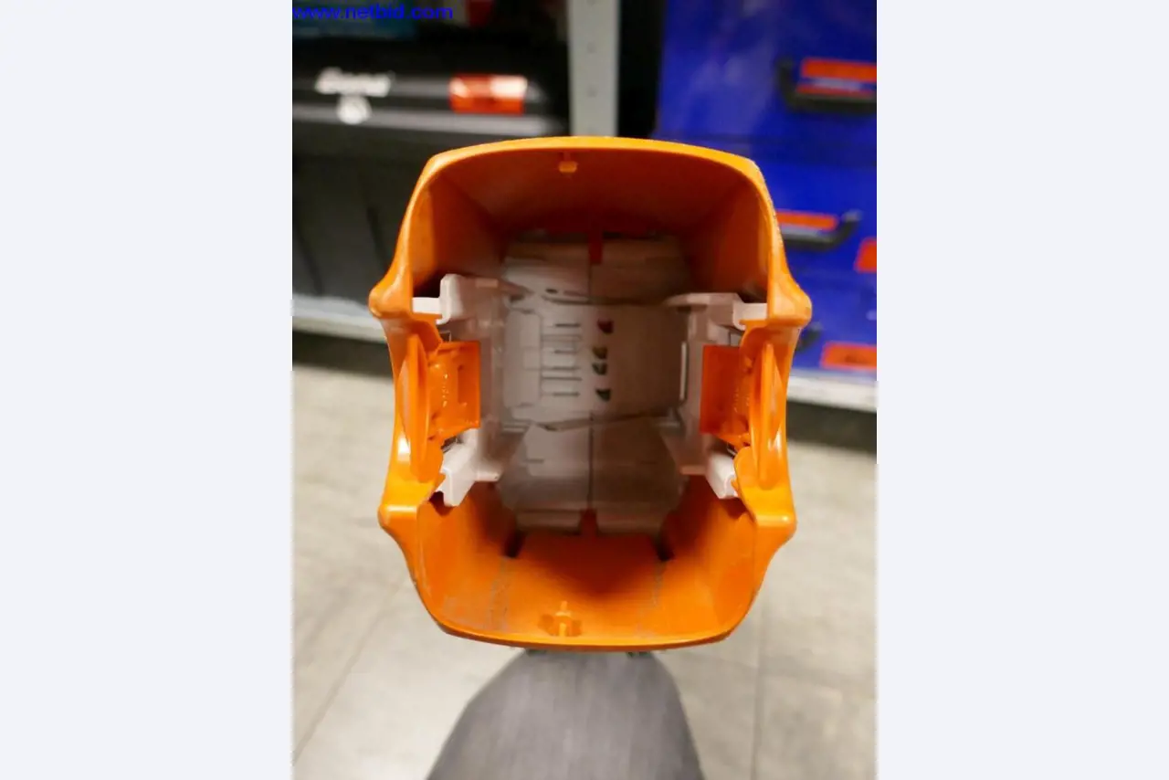 Čistící stroje a kancelářské vybavení-4