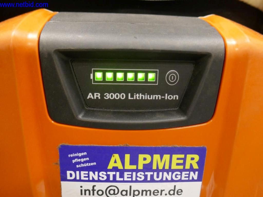 Reinigungsmaschinen und Büroausstattung-2