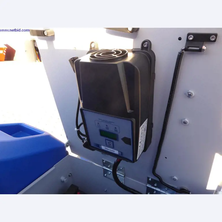 Máquinas de limpeza e equipamento de escritório-10