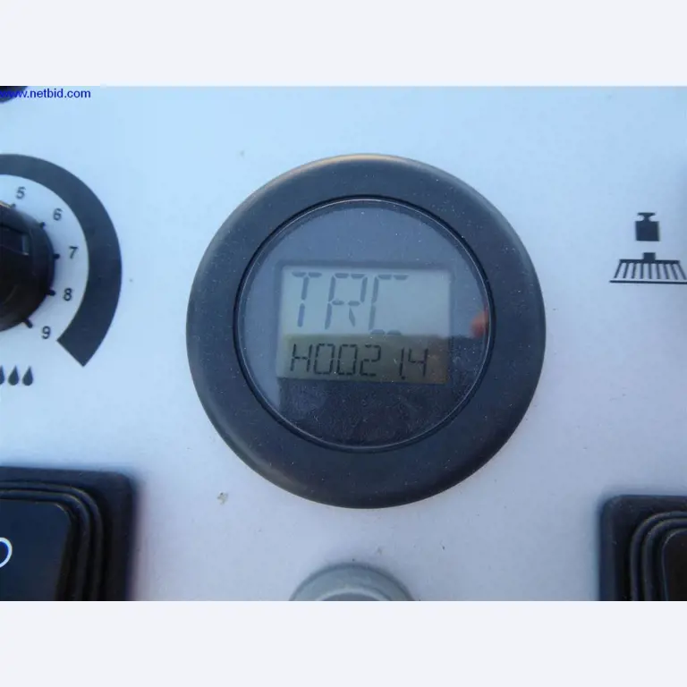 Máquinas de limpeza e equipamento de escritório-15