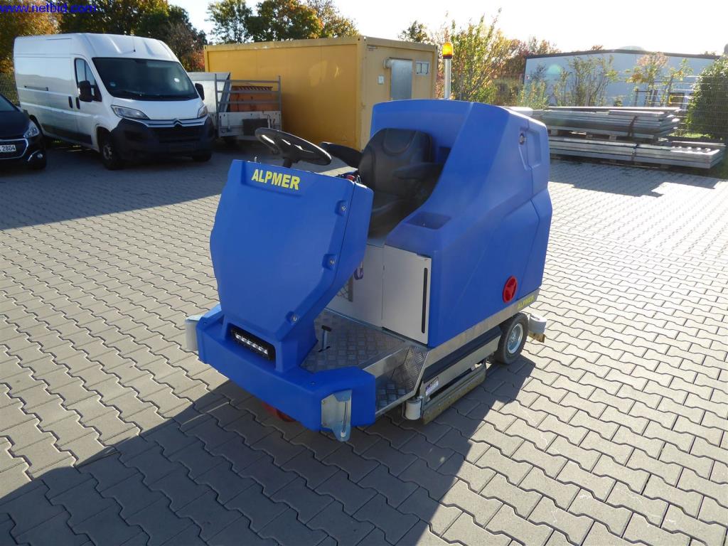 Máquinas de limpieza y material de oficina-1