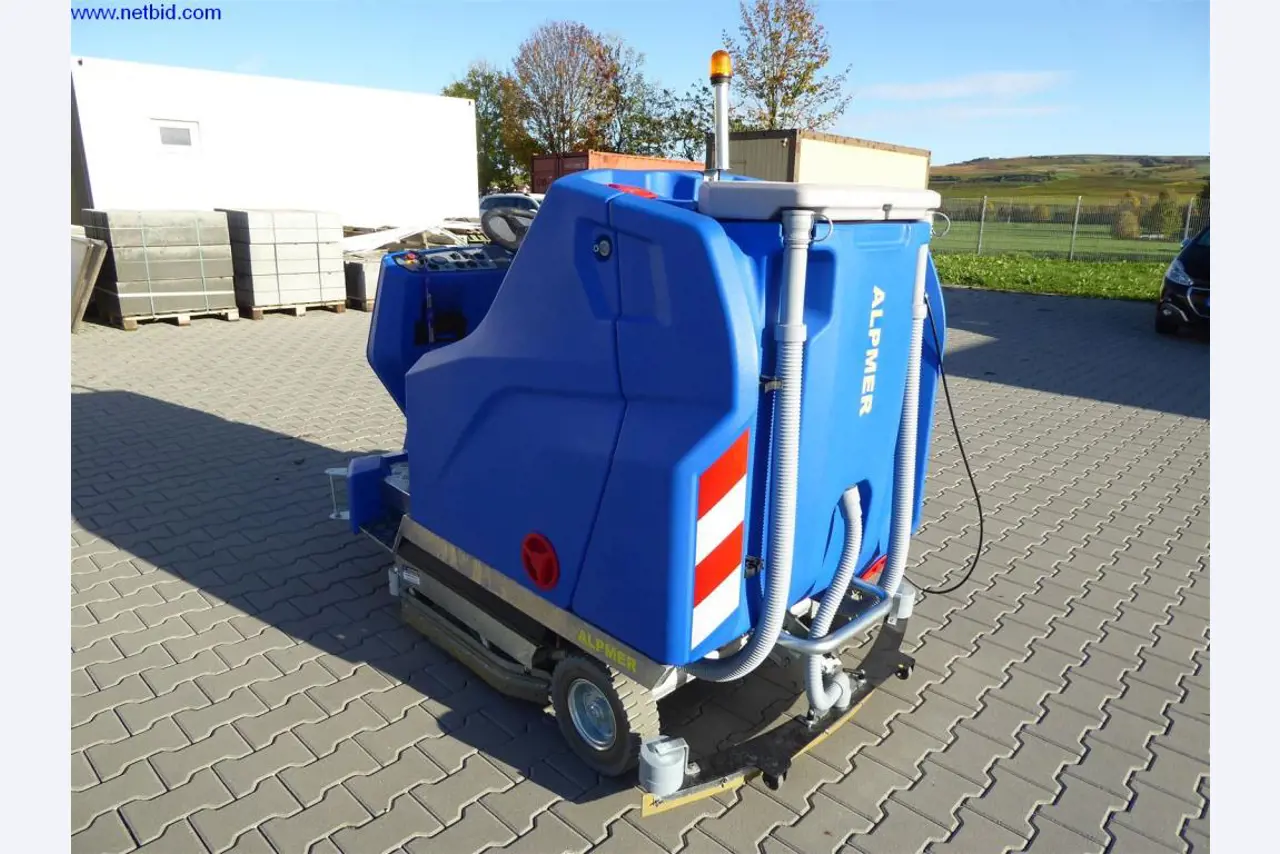 Máquinas de limpeza e equipamento de escritório-4