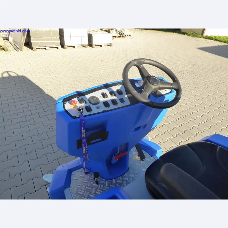 Máquinas de limpeza e equipamento de escritório-7