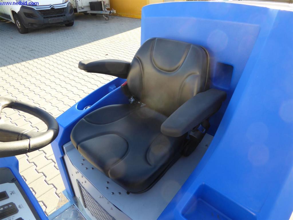 Máquinas de limpieza y material de oficina-8