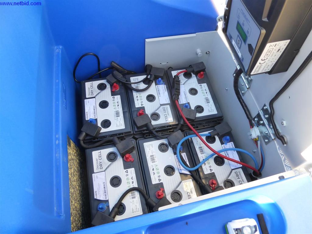 Máquinas de limpieza y material de oficina-9