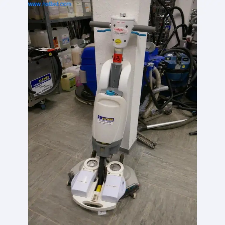 Máquinas de limpieza y material de oficina-1