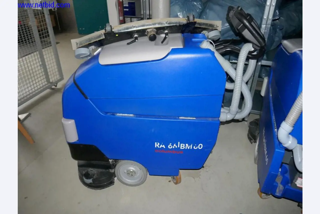 Reinigungsmaschinen und Büroausstattung-1