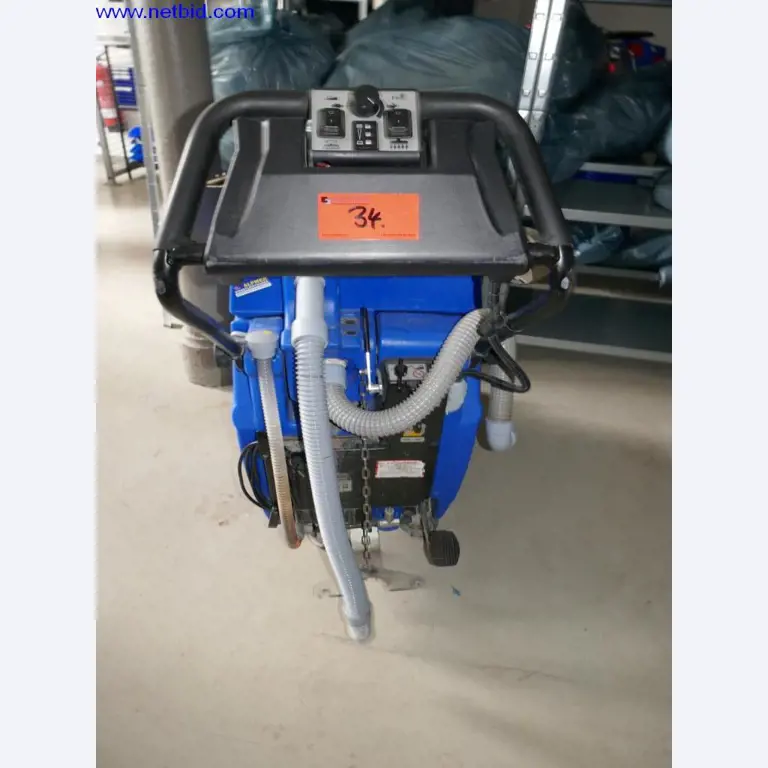 Reinigungsmaschinen und Büroausstattung-3