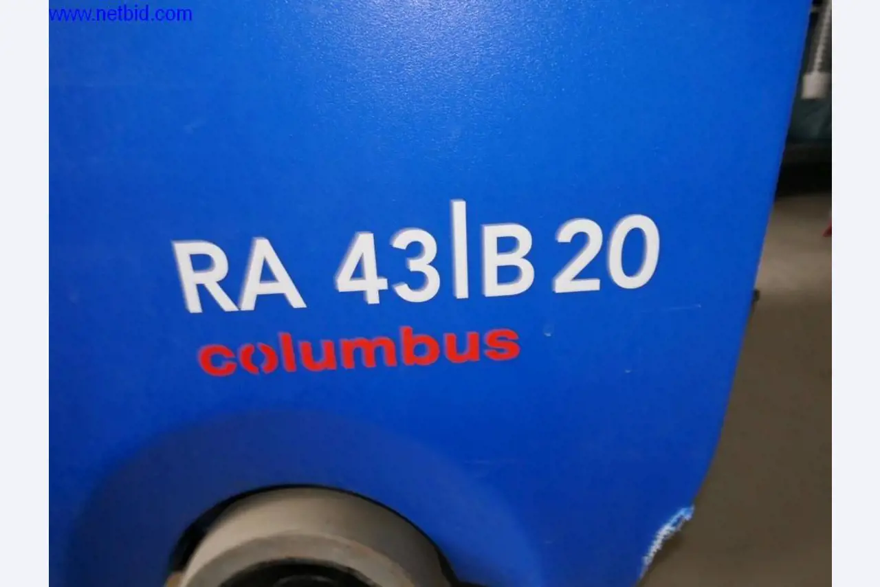 Reinigungsmaschinen und Büroausstattung-2