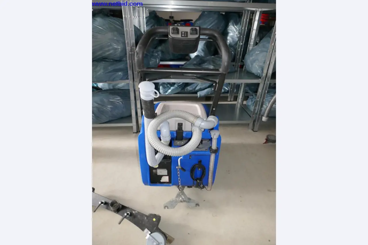 Stroji za čiščenje in pisarniška oprema-3