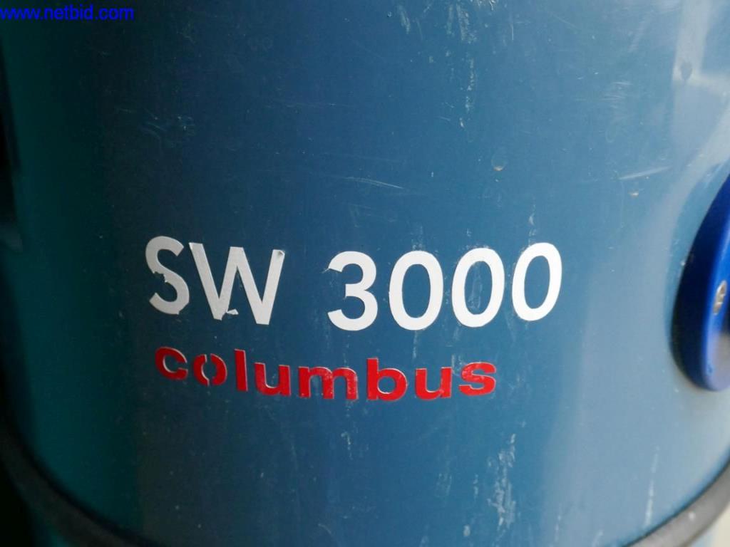 Reinigungsmaschinen und Büroausstattung-6