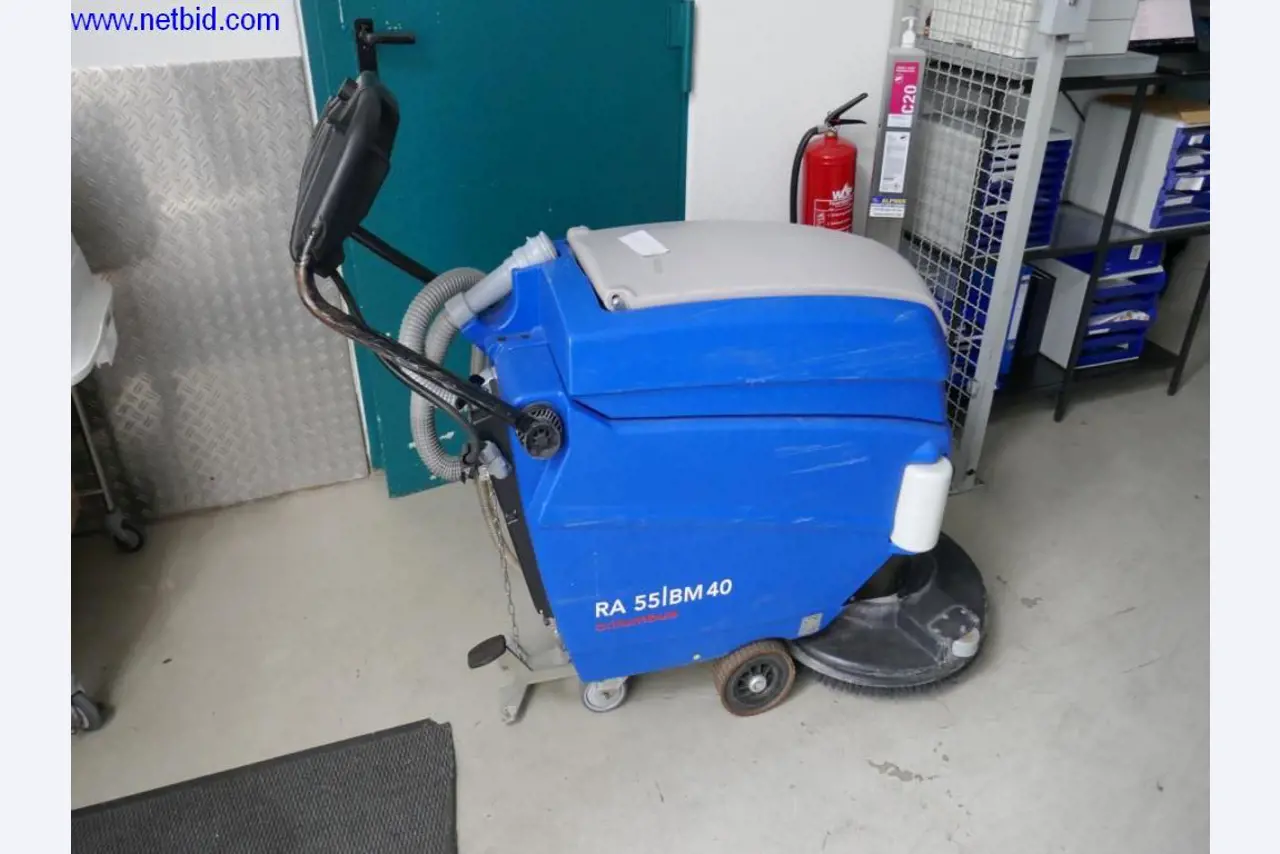 Reinigungsmaschinen und Büroausstattung-1