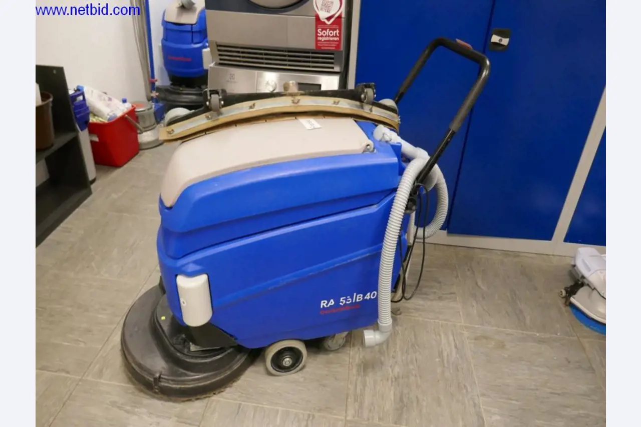 Reinigungsmaschinen und Büroausstattung-1