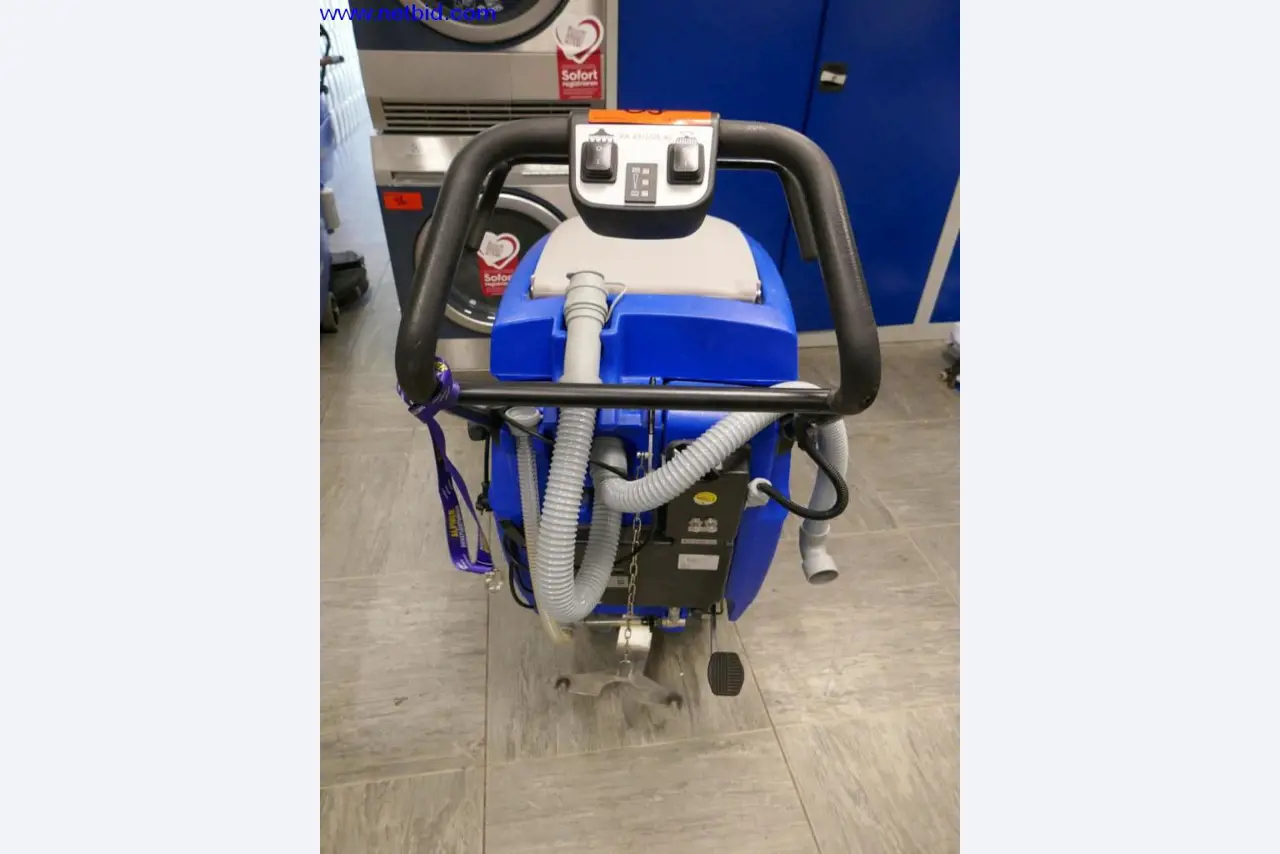 Čistící stroje a kancelářské vybavení-3