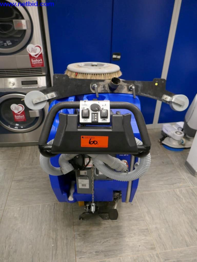 Čistící stroje a kancelářské vybavení-3