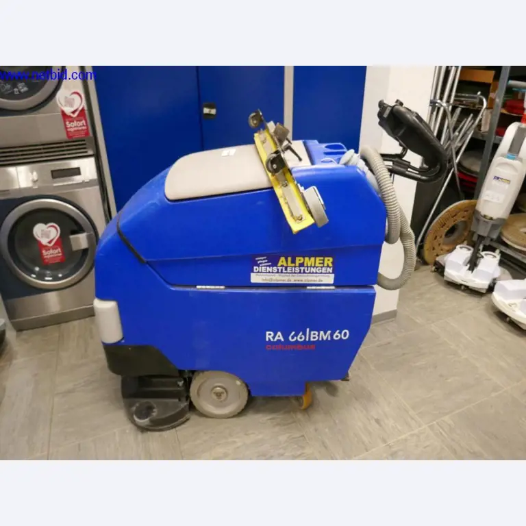 Reinigungsmaschinen und Büroausstattung-1