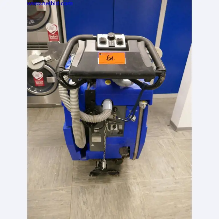 Reinigungsmaschinen und Büroausstattung-3