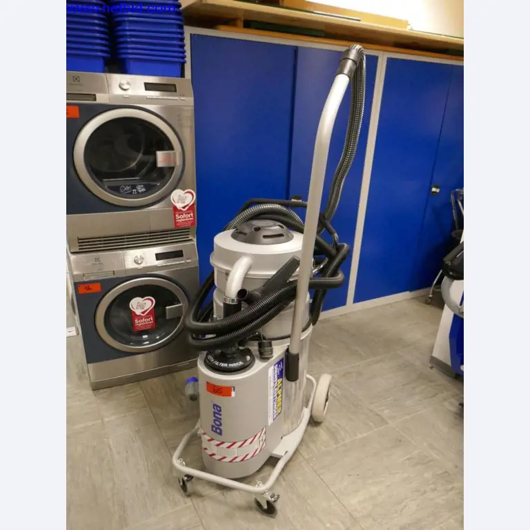 Reinigungsmaschinen und Büroausstattung-1