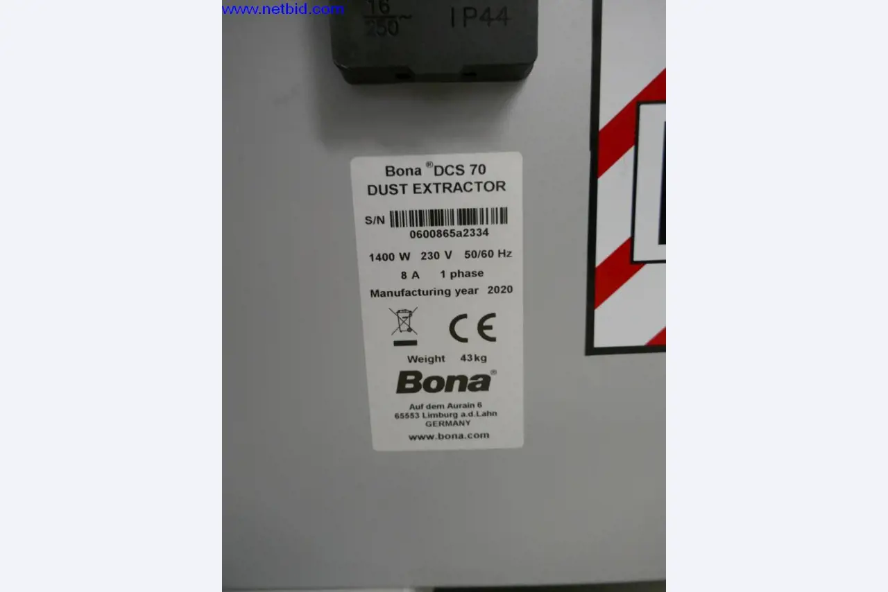 Reinigungsmaschinen und Büroausstattung-4