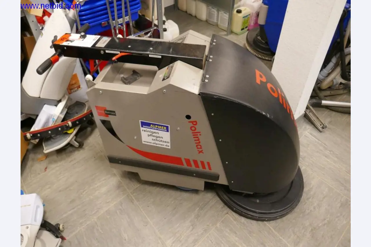 Reinigungsmaschinen und Büroausstattung-1