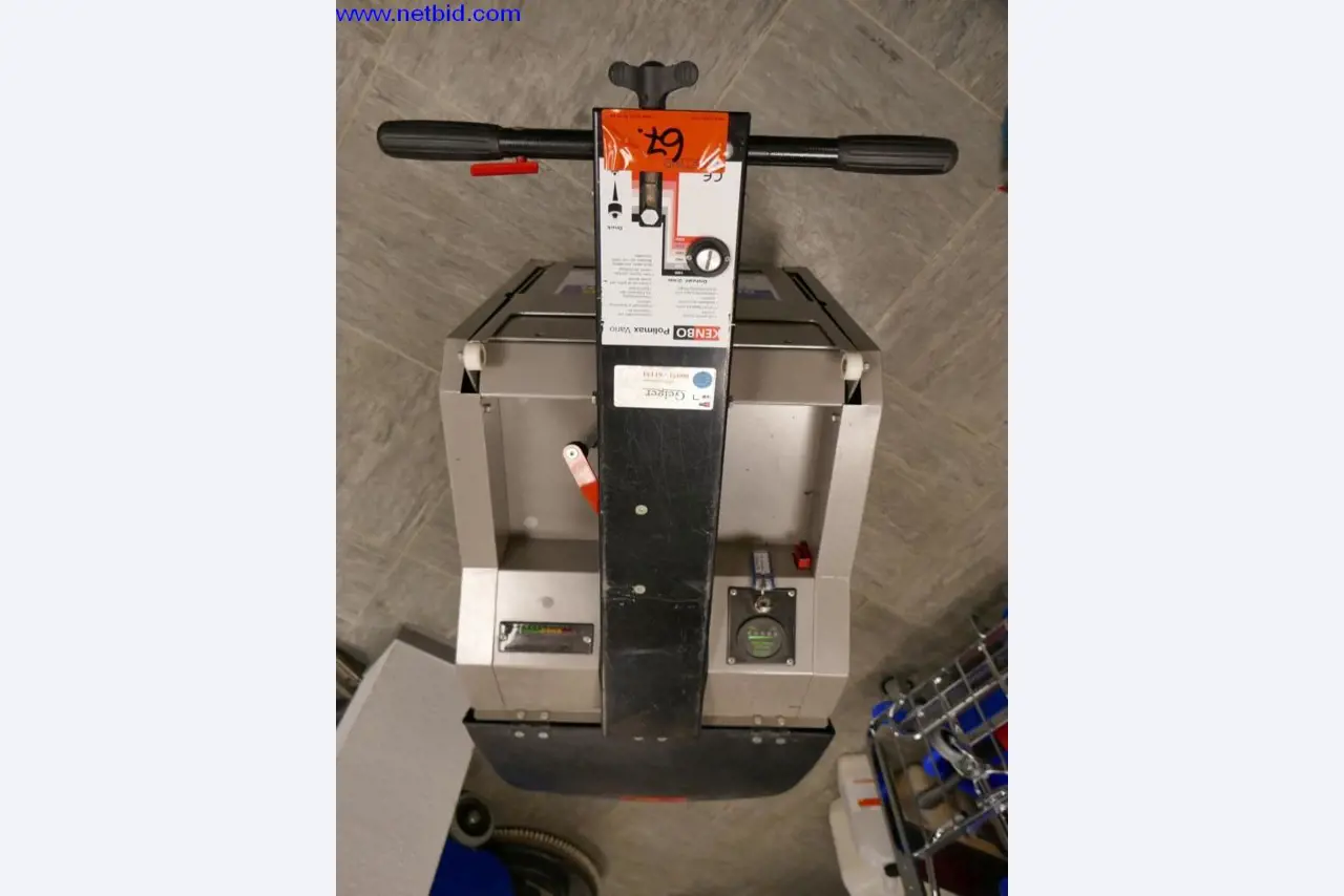 Reinigungsmaschinen und Büroausstattung-2