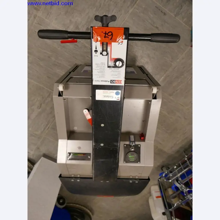 Reinigungsmaschinen und Büroausstattung-2