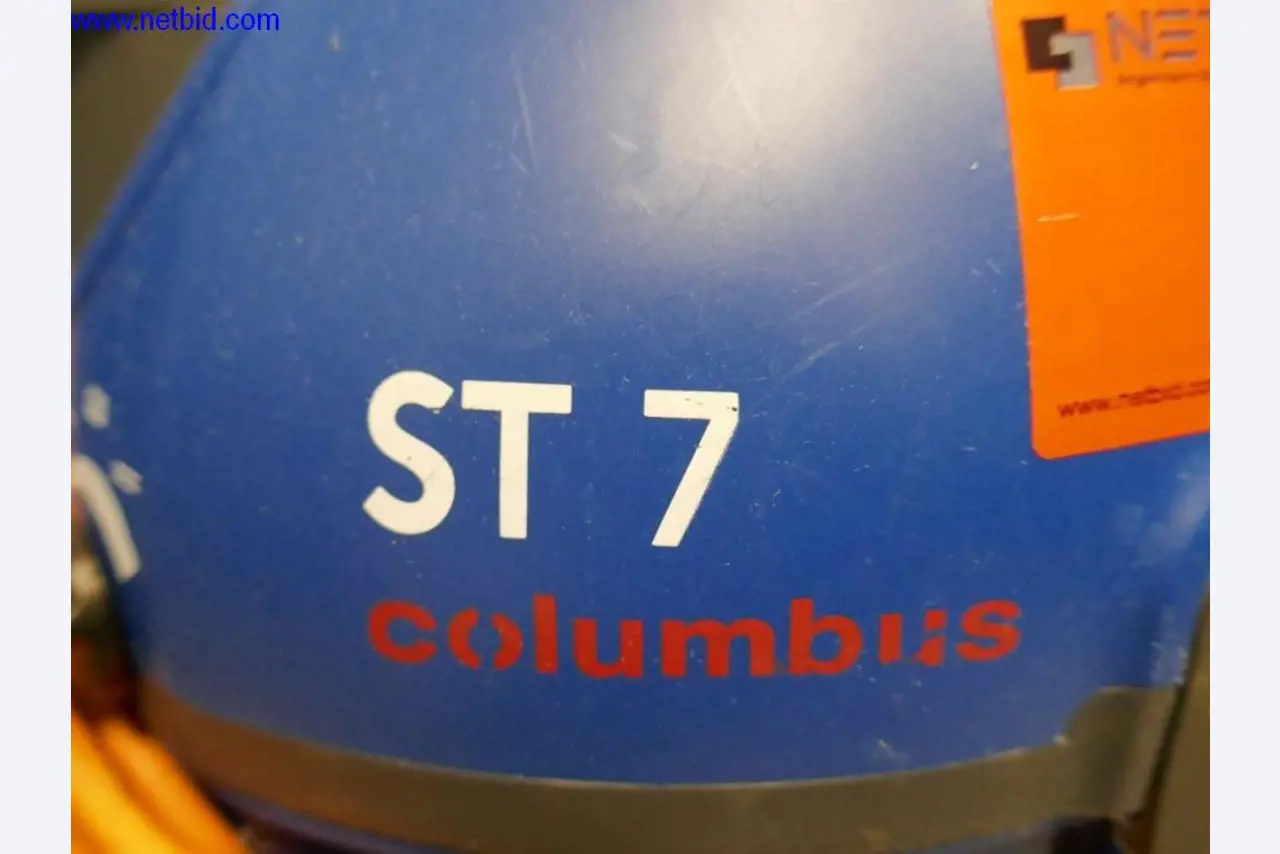 Reinigungsmaschinen und Büroausstattung-2