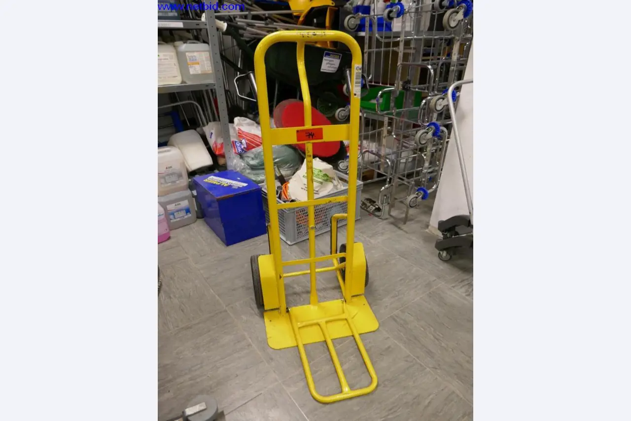 Čistící stroje a kancelářské vybavení-1