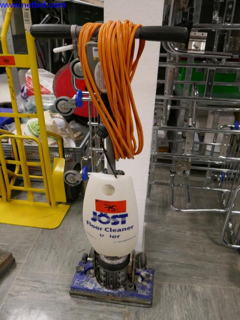 Čistící stroje a kancelářské vybavení-1