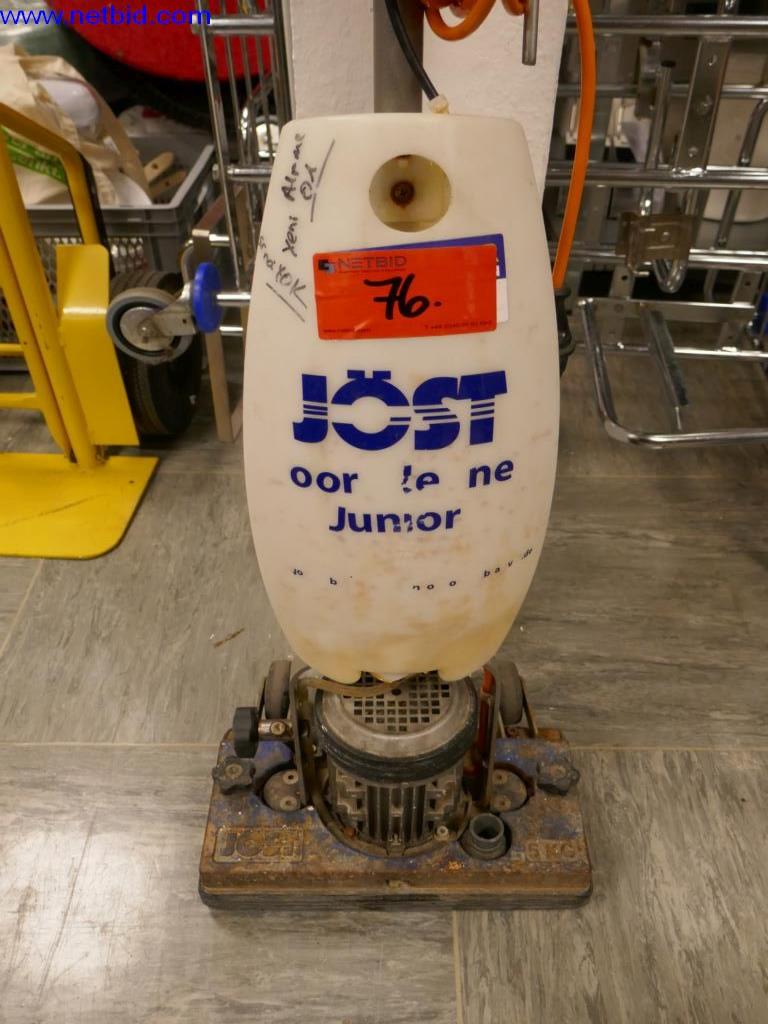 Čistící stroje a kancelářské vybavení-3