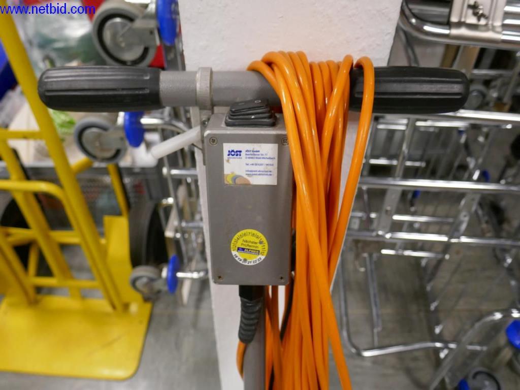 Máquinas de limpieza y material de oficina-2