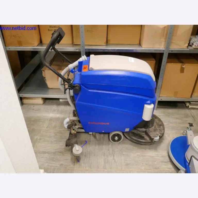 Reinigungsmaschinen und Büroausstattung-1