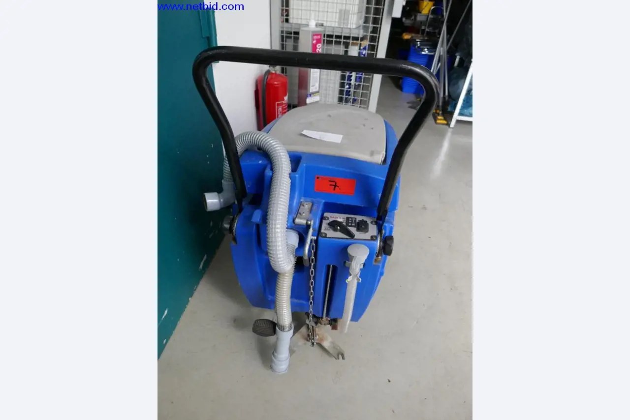 Čistící stroje a kancelářské vybavení-2