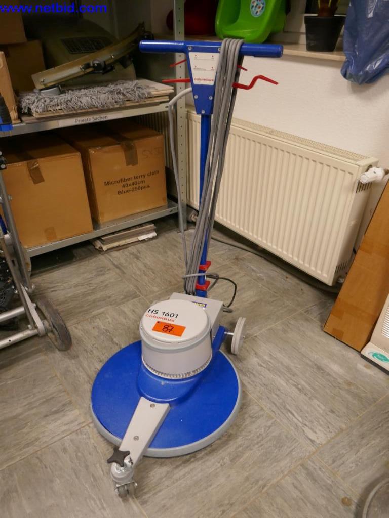 Reinigungsmaschinen und Büroausstattung-1