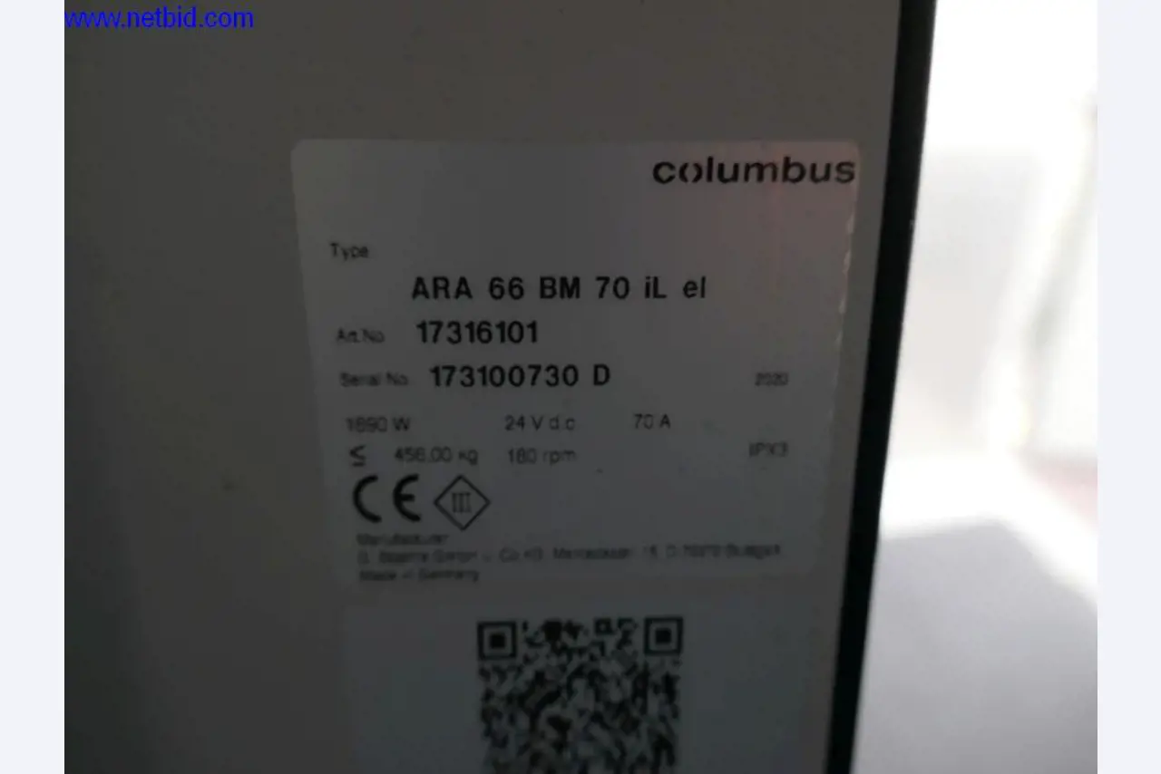 Reinigungsmaschinen und Büroausstattung-2