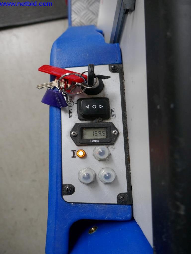 Čistící stroje a kancelářské vybavení-4