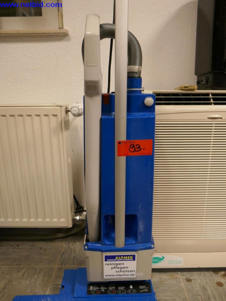 Maszyny czyszczące i sprzęt biurowy-3