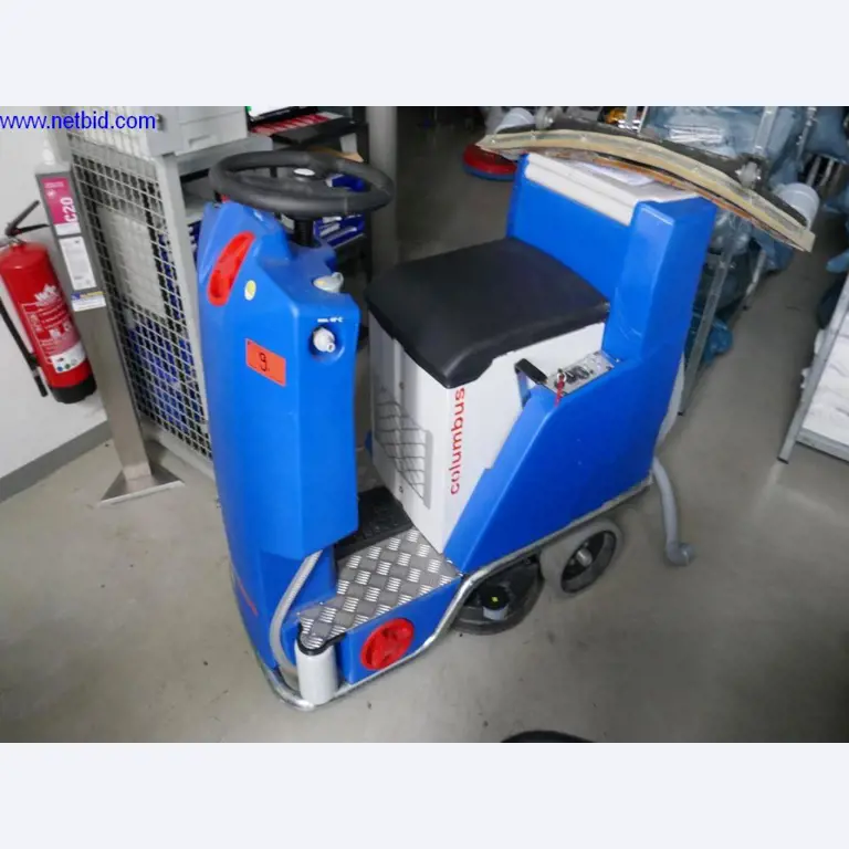 Reinigungsmaschinen und Büroausstattung-1