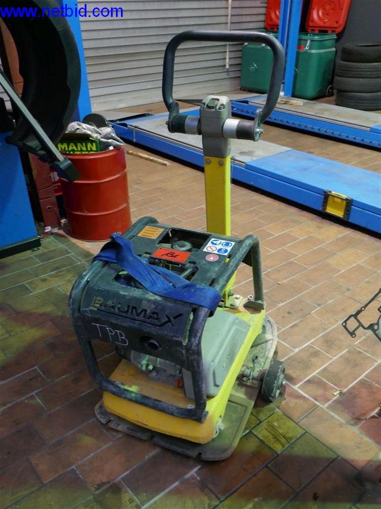 Equipos operativos y comerciales de los sectores de talleres de automoción, accesorios de construcción e ingeniería mecánica-1