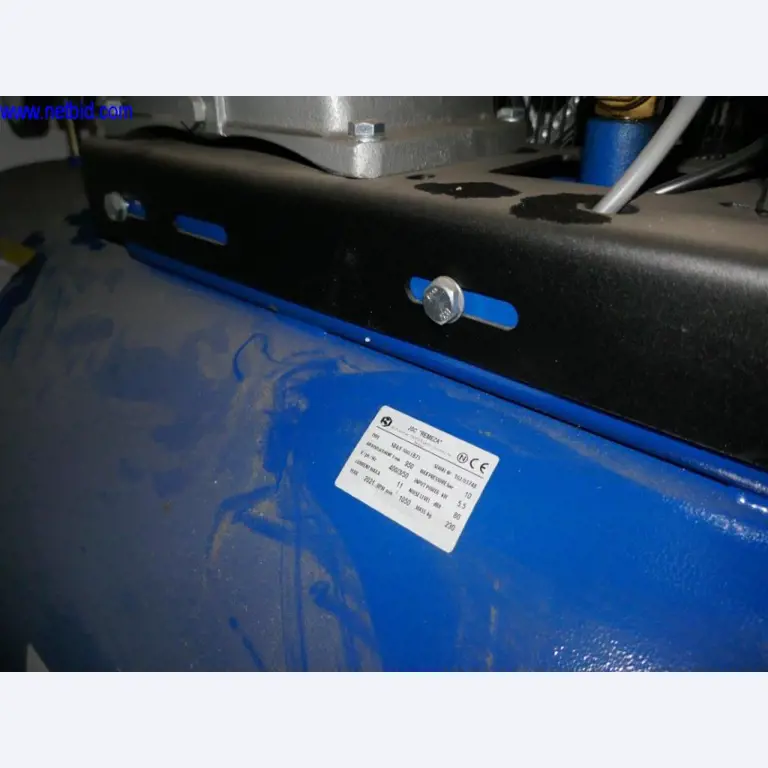 Operating and office equipment from the areas of car workshops, construction accessories, mechanical engineering-3