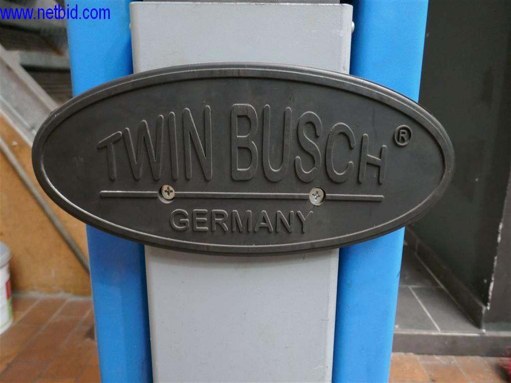 Equipos operativos y comerciales de los sectores de talleres de automoción, accesorios de construcción e ingeniería mecánica-2