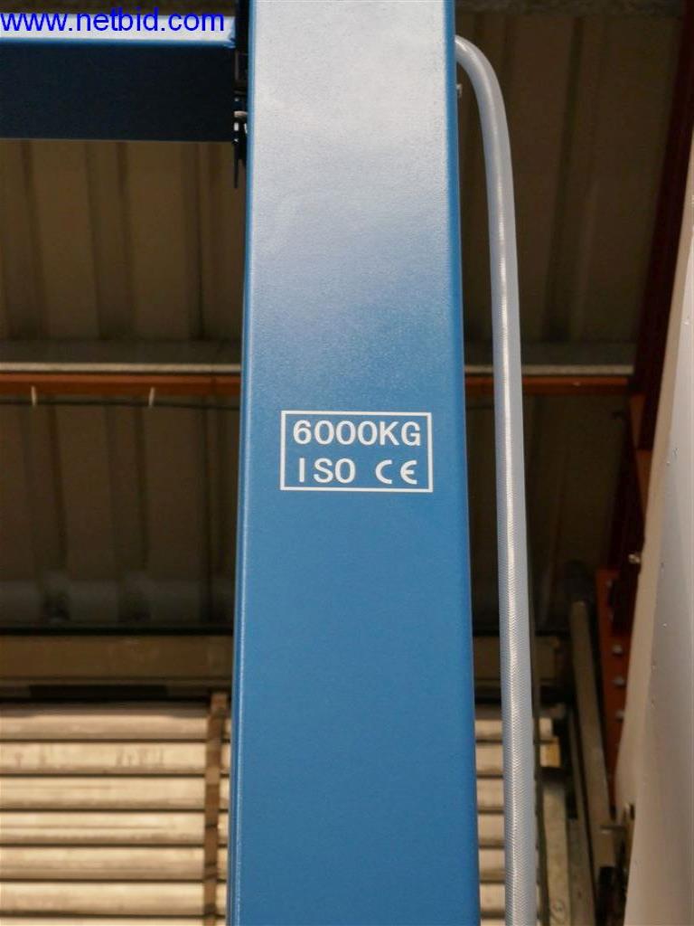 Equipos operativos y comerciales de los sectores de talleres de automoción, accesorios de construcción e ingeniería mecánica-4