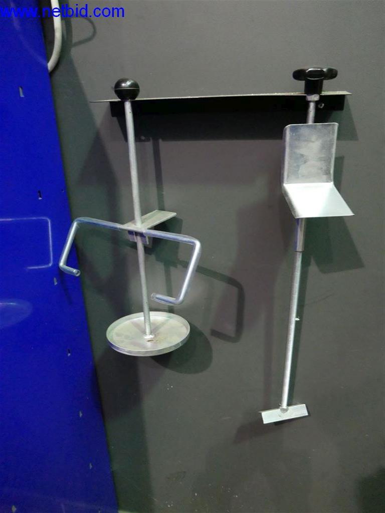 Equipos operativos y comerciales de los sectores de talleres de automoción, accesorios de construcción e ingeniería mecánica-7