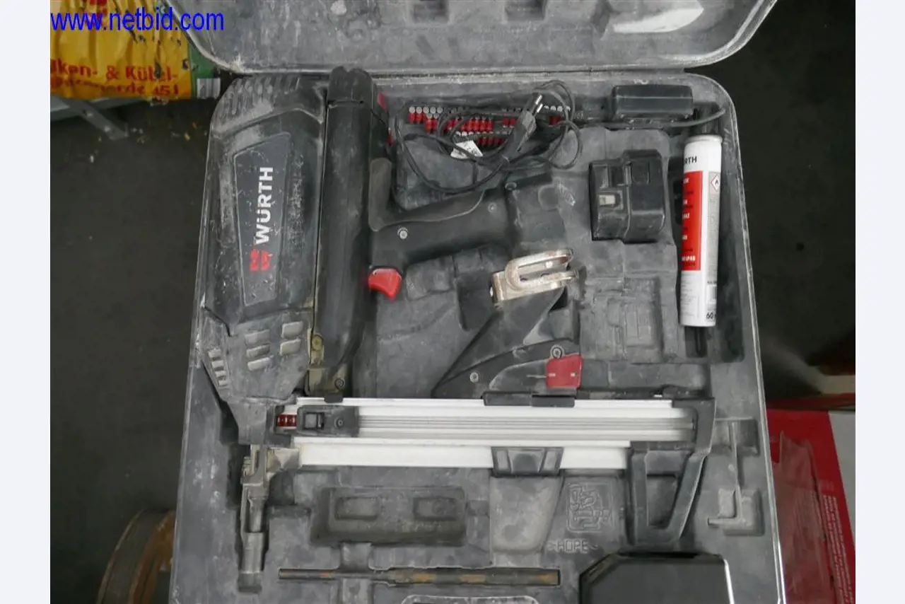 Operating and office equipment from the areas of car workshops, construction accessories, mechanical engineering-2