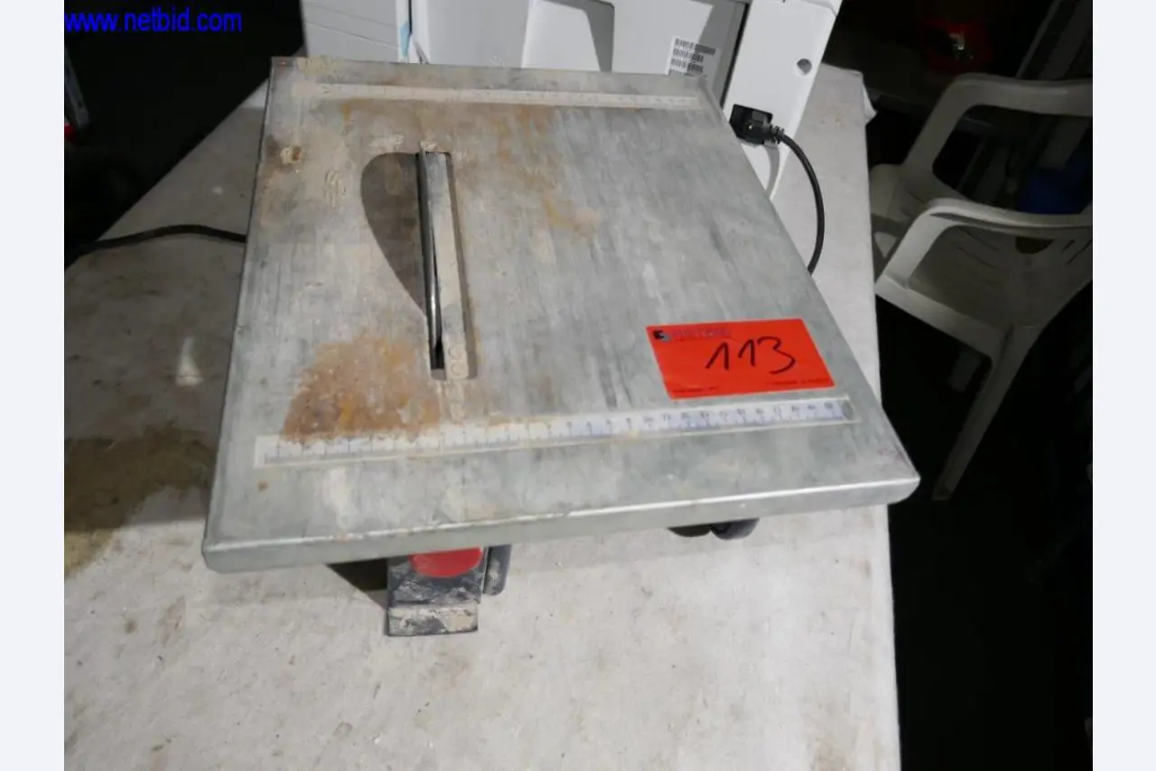 Betriebs- und Geschäftsausstattung aus den Bereichen KFZ-Werkstatt, Bauzubehör, Maschinenbau-1