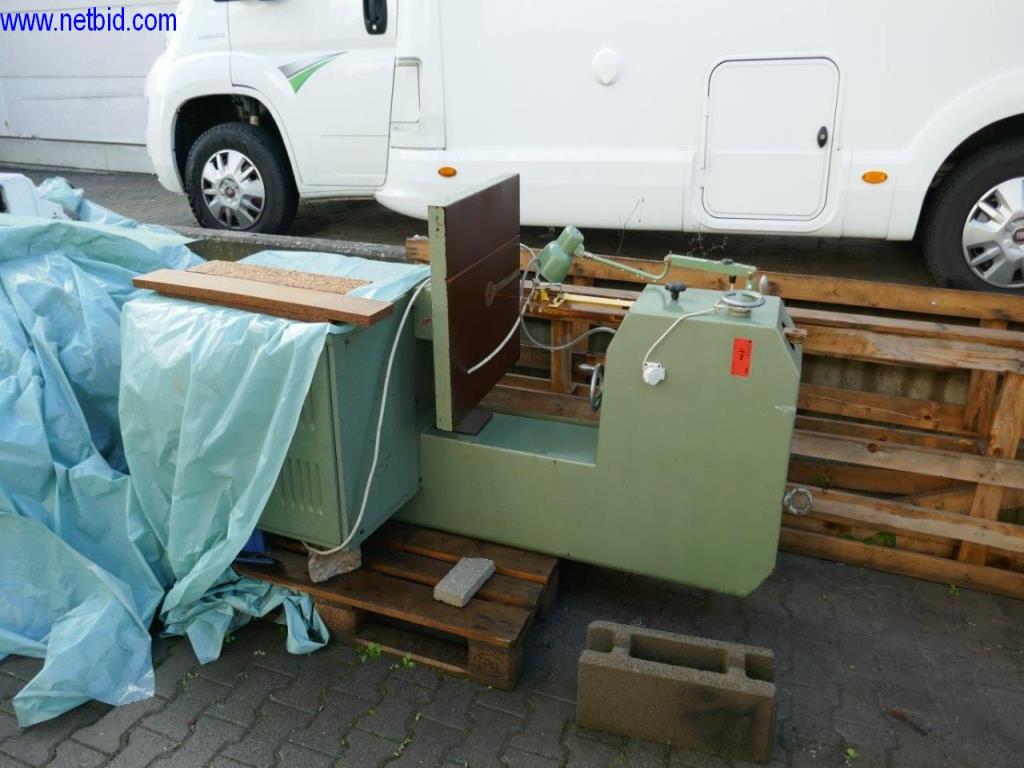 Equipamentos operacionais e comerciais dos sectores da oficina automóvel, acessórios de construção e engenharia mecânica-1