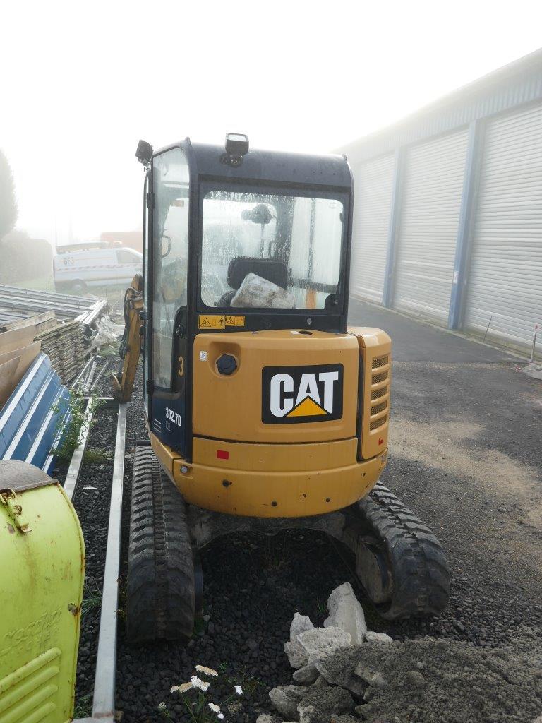 Equipos operativos y comerciales de los sectores de talleres de automoción, accesorios de construcción e ingeniería mecánica-13