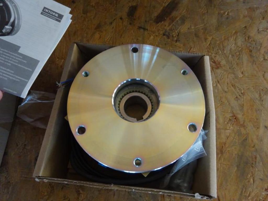 Turbiny wiatrowe, zapasy do produkcji turbin wiatrowych-25