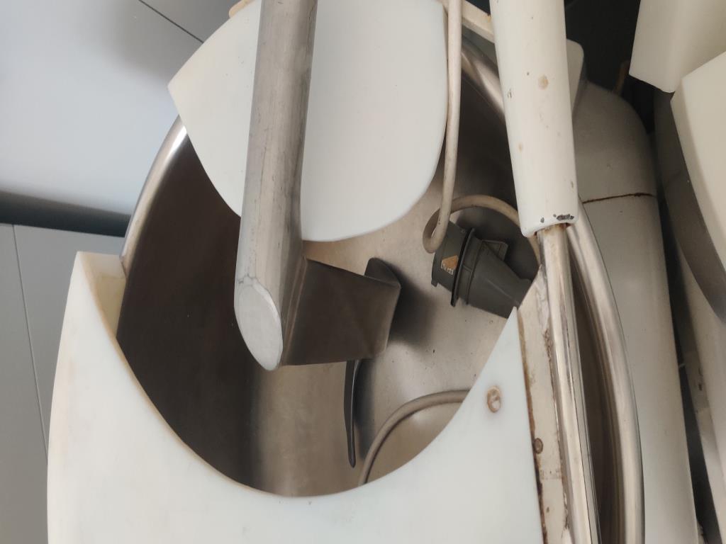 amasadoras en espiral en buen estado y un lavavajillas universal-6